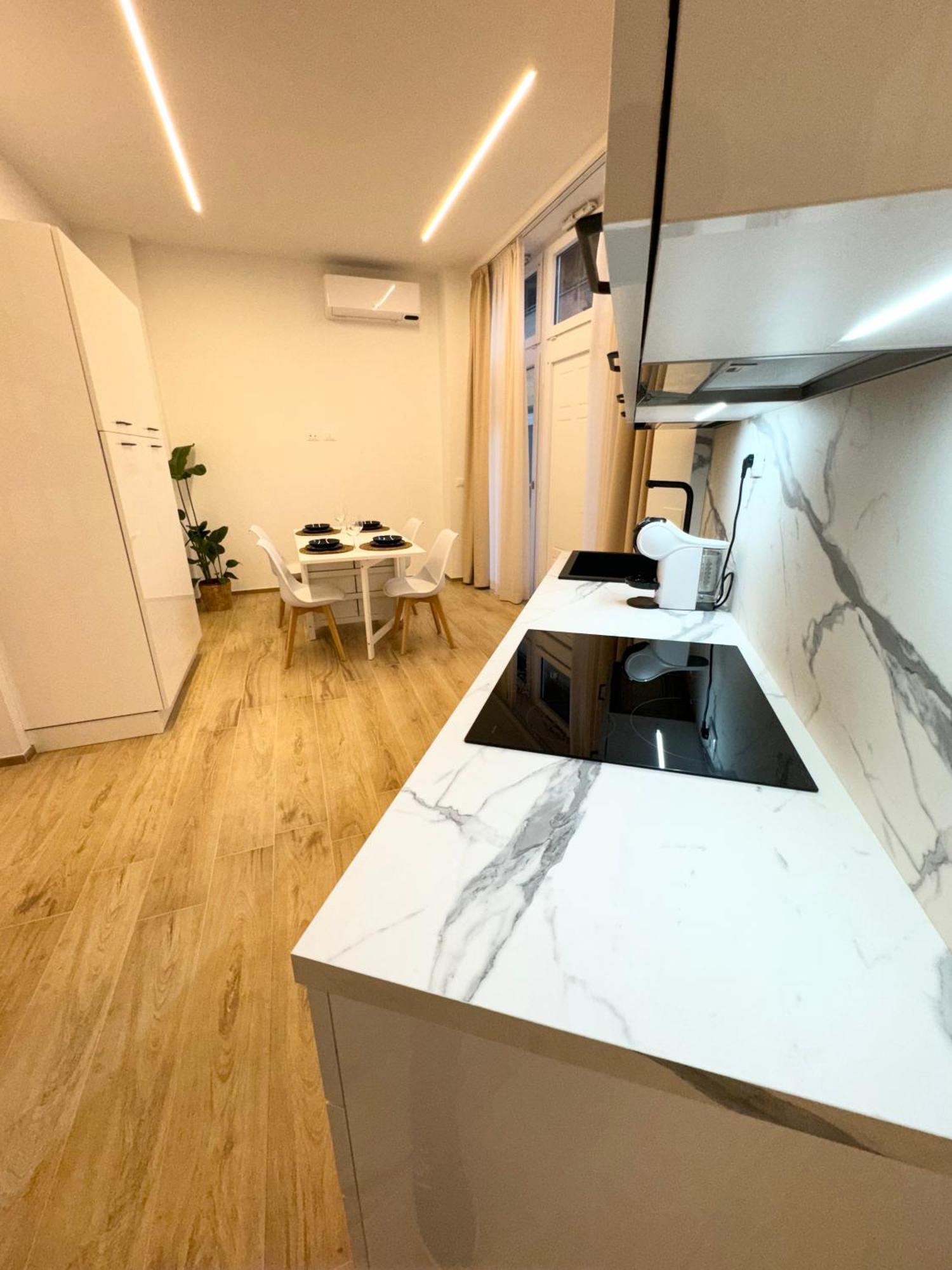 La Casetta Dell'Artista เปซาโร ภายนอก รูปภาพ